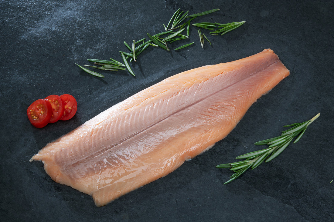 Lachsforelle, geräuchert, filetiert, 200-300gr. – Fischmanufaktur Lachsforelle, geräuchert, filetiert, 200-300gr. – Fischmanufaktur