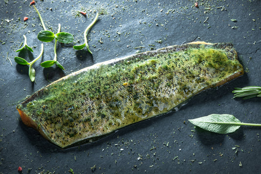 Lachsforelle, frisch, filetiert, mariniert-Kräuter, 400-600gr.